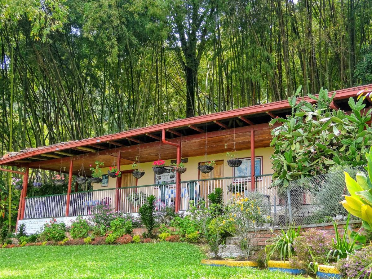 Finca Turistica Los Rosales Pereira Exterior photo