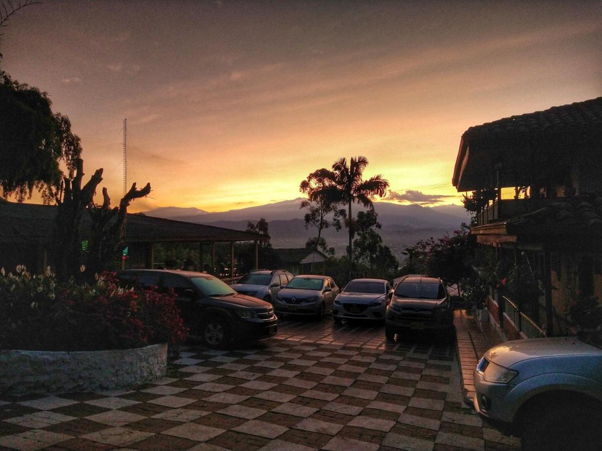 Finca Turistica Los Rosales Pereira Exterior photo