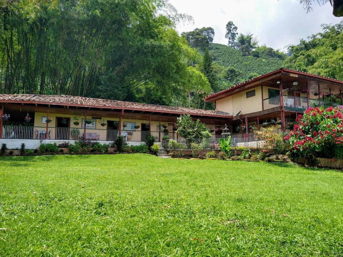 Finca Turistica Los Rosales Pereira Exterior photo